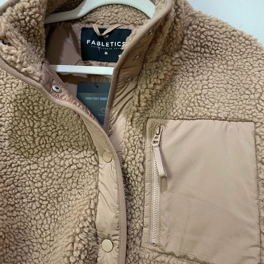 NWT Fabletics Tan Sherpa Jacket - Picture 3 of 7